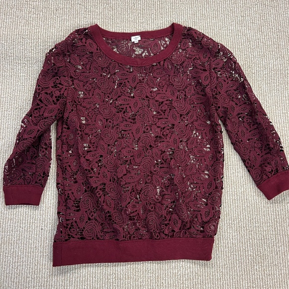 Aritzia Wilfred Burgundy Lace top - Picture 1 of 2